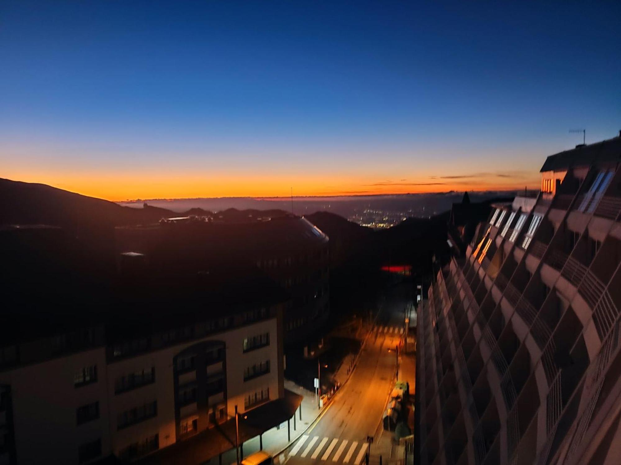 Atico Montblanc Zona Baja Apartamento Serra Nevada Exterior foto